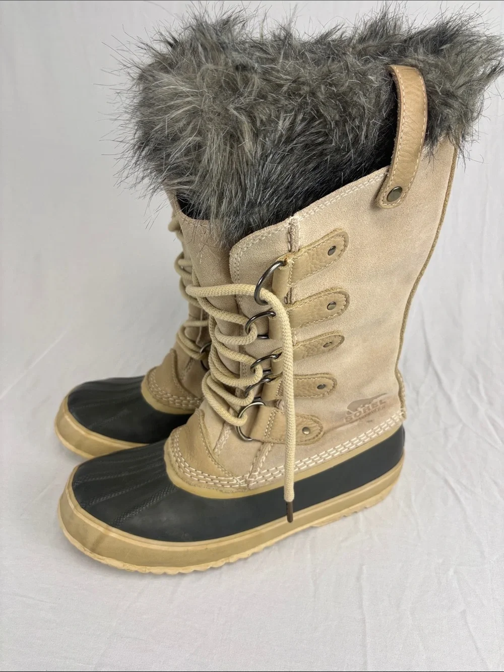 Sorel Joan of Arctic Waterproof Women’s Boots in Fawn Omega Taupe